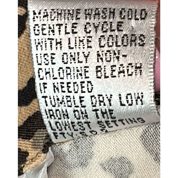 New Direction Women’s S Leopard Print Button Front Stretch Crop Jacket - Picture 6 of 8